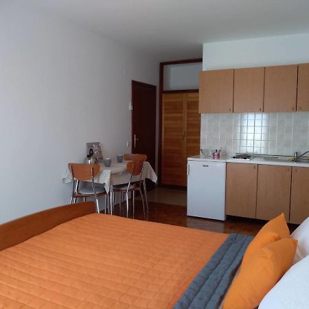 Apartments Davor Biograd Na Moru Buitenkant foto