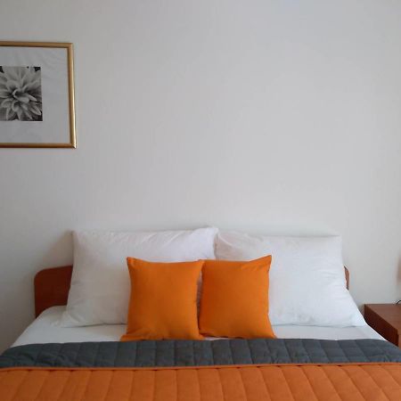 Apartments Davor Biograd Na Moru Buitenkant foto