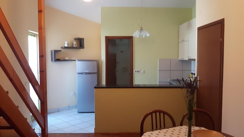 Apartments Davor Biograd Na Moru Buitenkant foto