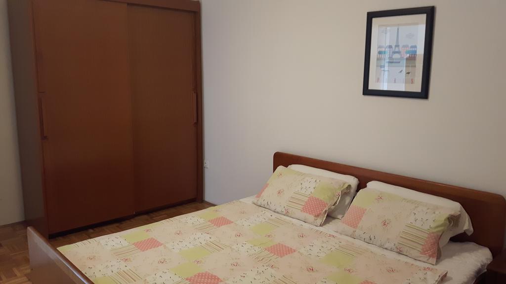 Apartments Davor Biograd Na Moru Buitenkant foto